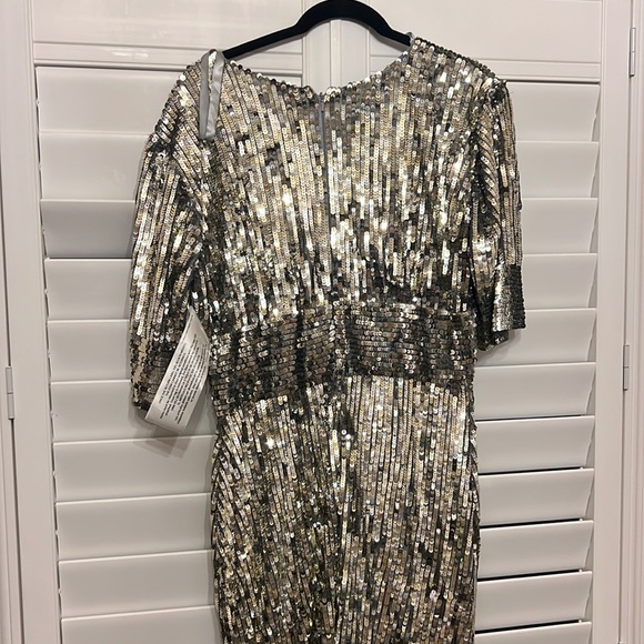 SEQUINED SHORT SLEEVE EVENING GOWN brand new with Macy’s tag size 14 brand new - Picture 11 of 13